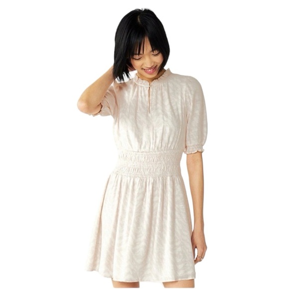 NINE WEST Blouson Mini‎ Dress Pink
Ruffle Smocked Waist sz S Cottagecore Flowy - Picture 8 of 8